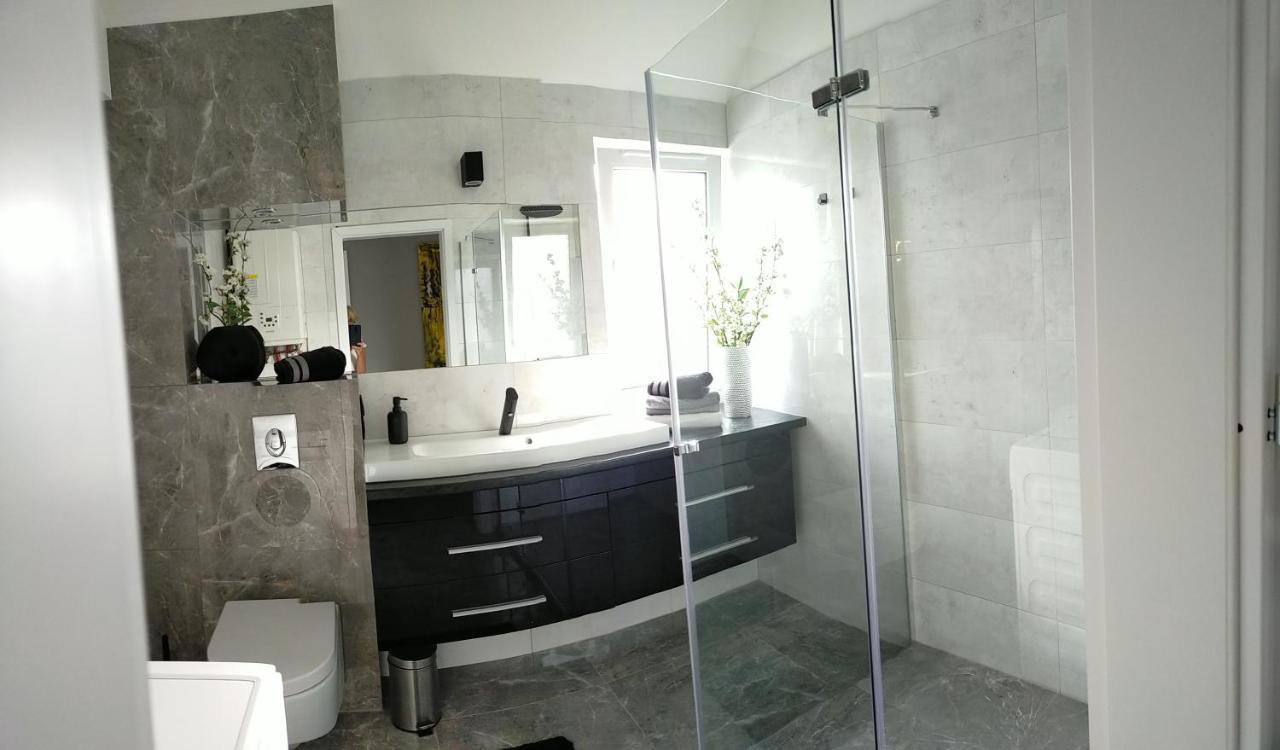 Apartament - Come In Lubiń Eksteriør billede